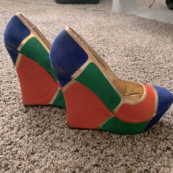 Mutli-color wedge heels size 9 - Picture 3 of 3